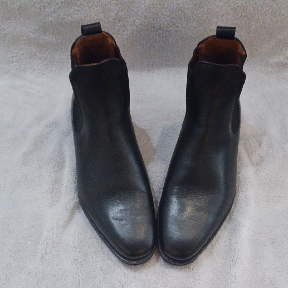Allen Edmonds Dark Leather Chelsea Boots